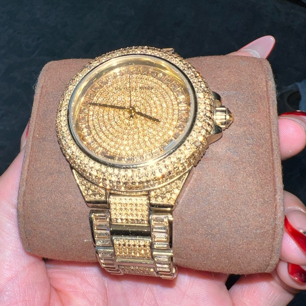 MK SWAROVSKI GOLD WATCH